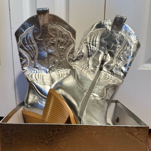 Chrome Cowgirl Boots Women’s 7.5 NEW - Picture 12 of 13